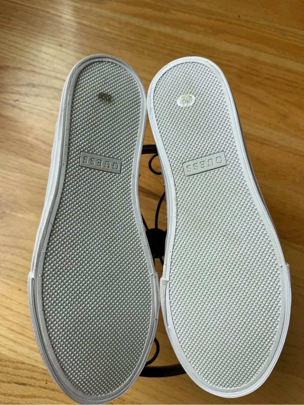 GUESS Women’s White Glitter Accent Teddy Trim Sneakers